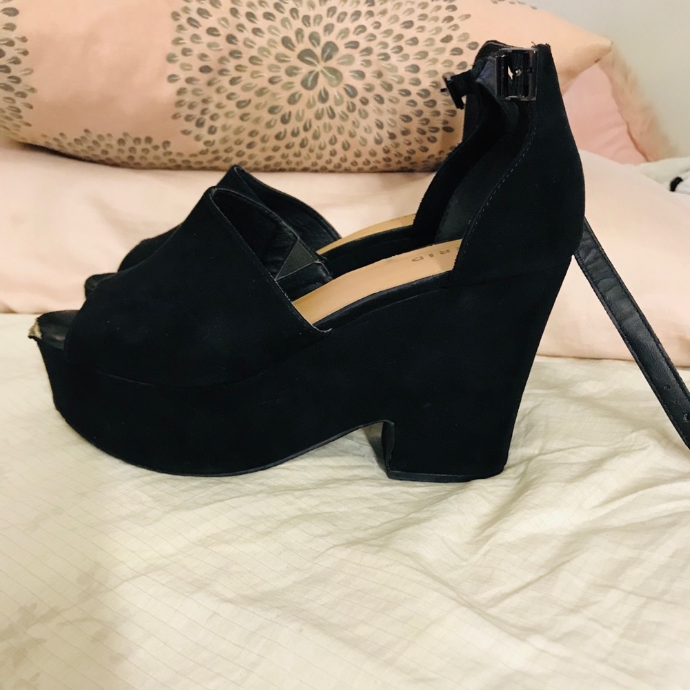 Platform heels